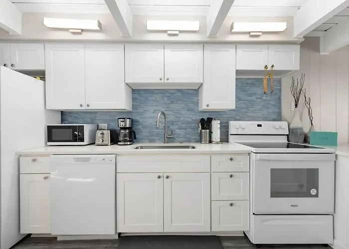 Ferienhaus Waldorf 8 - Waveside *